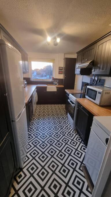 Spacious Self Contained Flat In Superb Location Lymington Esterno foto